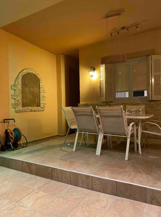 Oasis Garden Apartment Volos Eksteriør billede